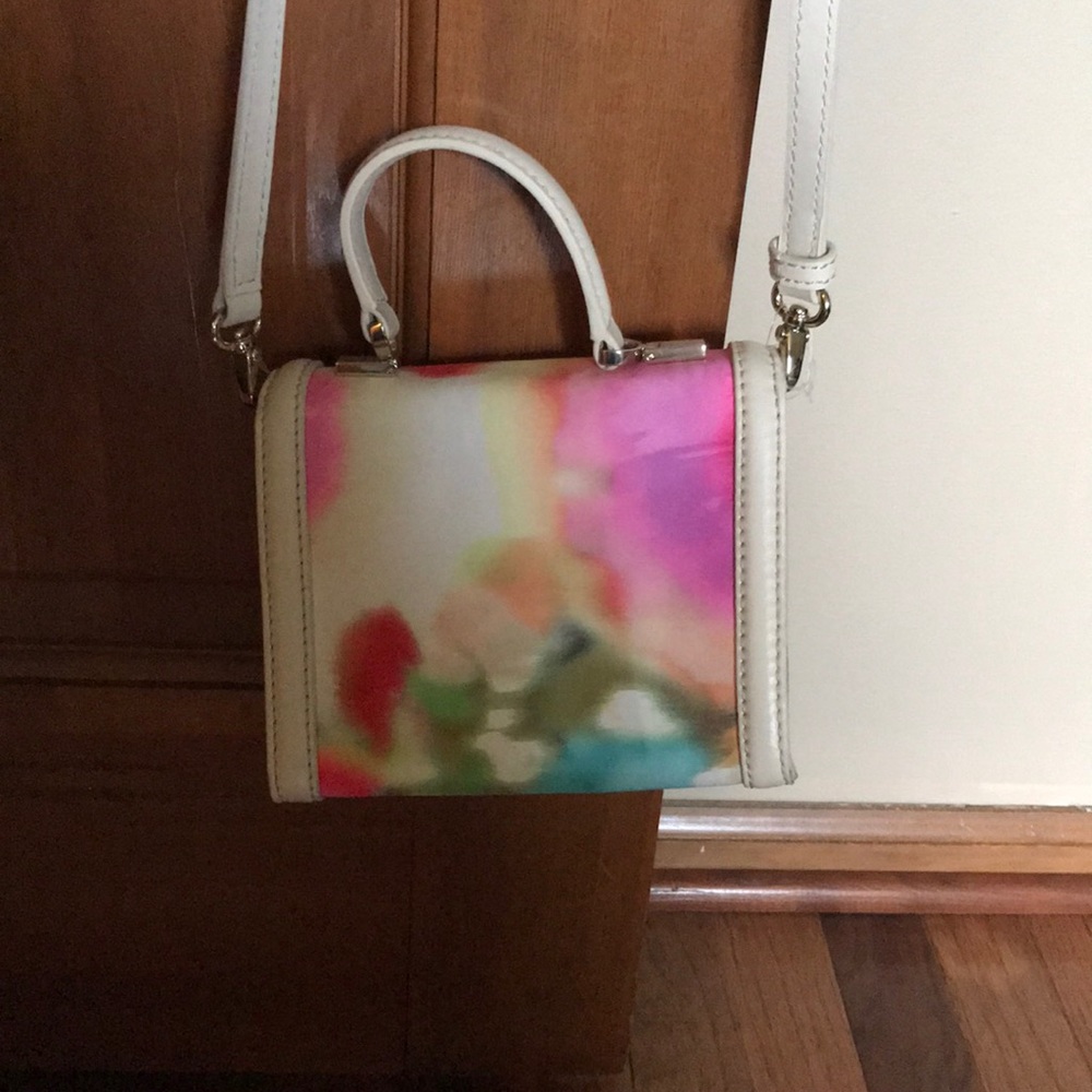 Purse - Picture 3 of 5